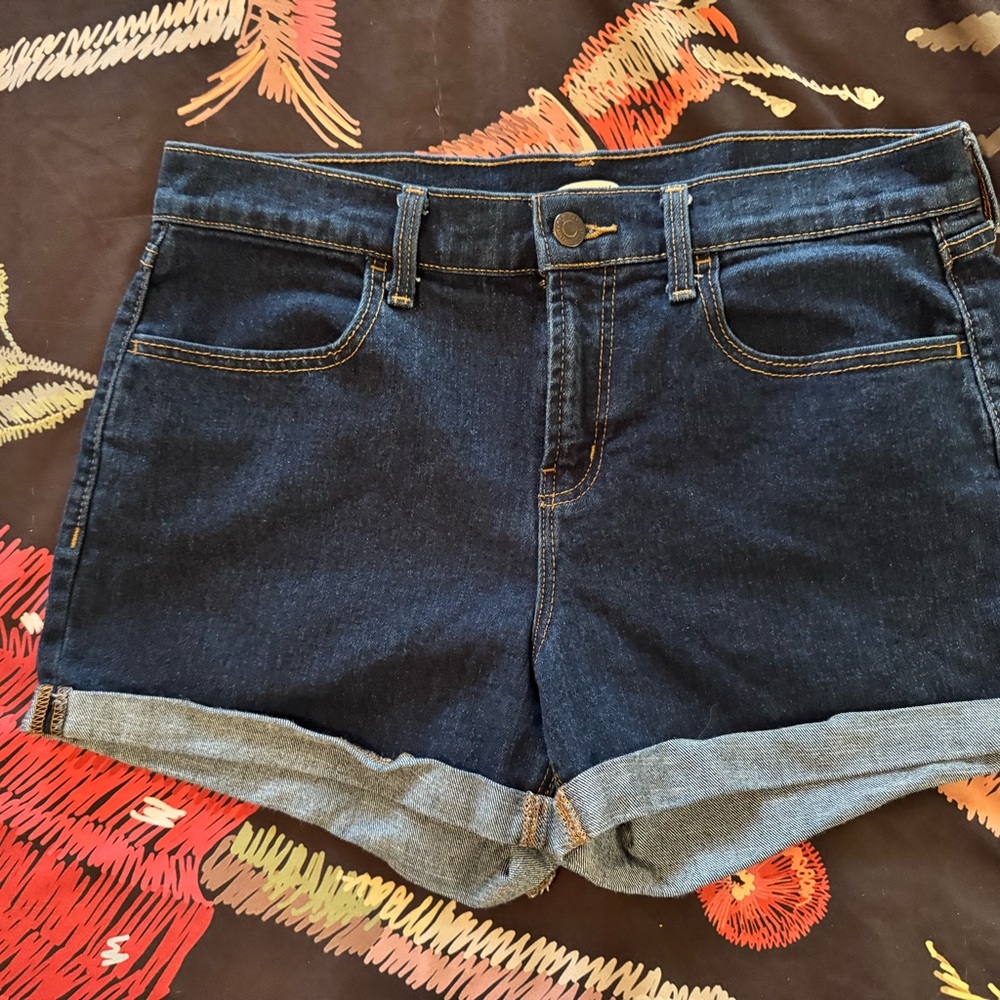 Old Navy Dark Blue Booty Denim Jean Shorts 8 Button Zip Cuffed Hemline